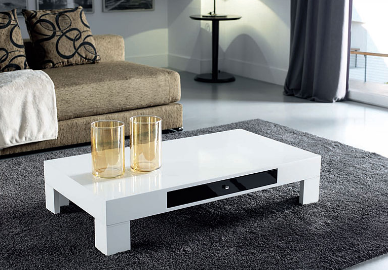 Ariel Wooden Centre Table - Image 2